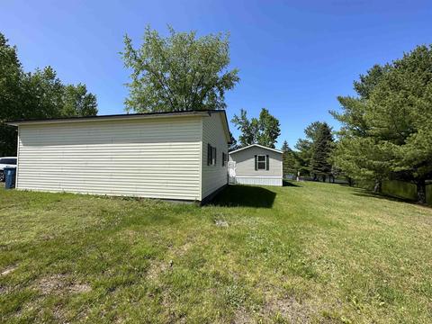 1455 Eldon Ct, Gladwin, MI 48624 photo 22