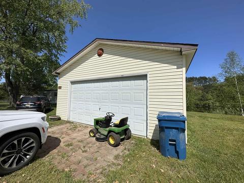 1455 Eldon Ct, Gladwin, MI 48624 photo 29