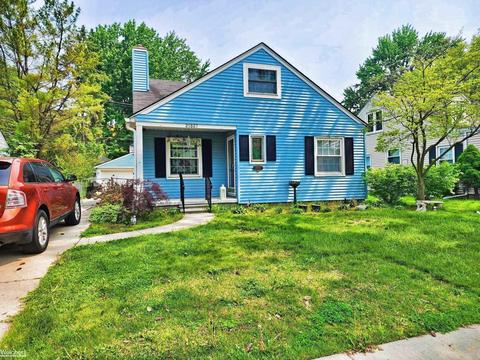 21827 California, Saint Clair Shores, MI 48080