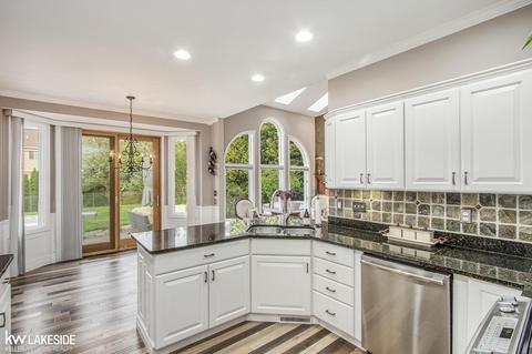 47916 Card Rd, Macomb, MI 48044 photo 9