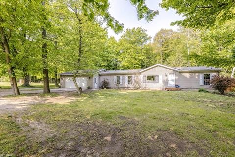 1040 Harneck, Carsonville, MI 48419