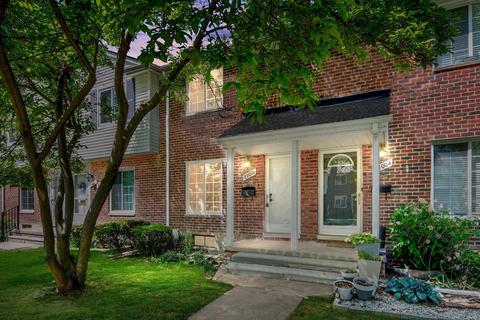23006 Gary, Saint Clair Shores, MI 48080