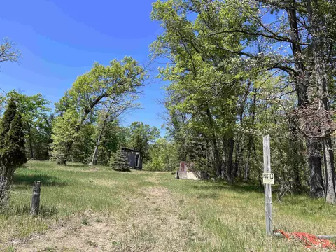 4393 Tobacco, Harrison, MI 48625 photo 12