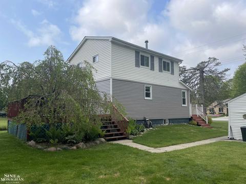 2116 Washington, Algonac, MI 48001 photo 7