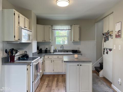 2116 Washington, Algonac, MI 48001 photo 14