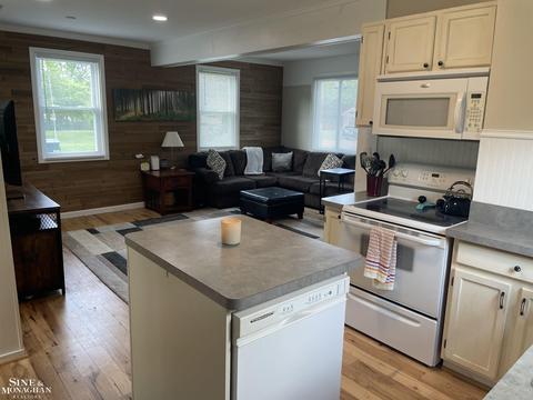2116 Washington, Algonac, MI 48001 photo 24