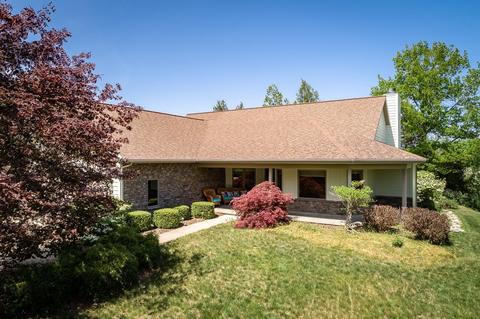 5105 Oakridge Dr, Beaverton, MI 48612