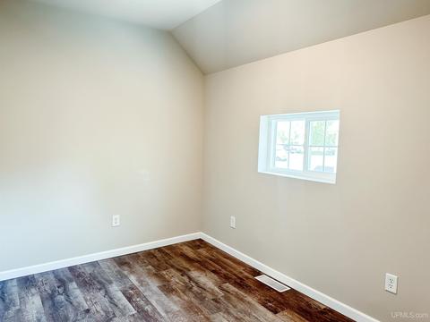 411 N Second, Ishpeming, MI 49849 photo 32