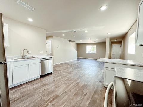 411 N Second, Ishpeming, MI 49849 photo 4
