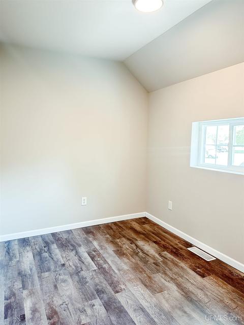 411 N Second, Ishpeming, MI 49849 photo 33