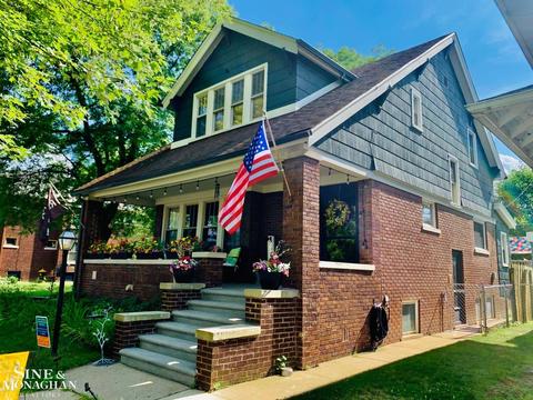 1303 Beaconsfield, Grosse Pointe Park, MI 48230