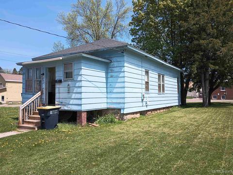 106 S Mansfield, Ironwood, MI 49938