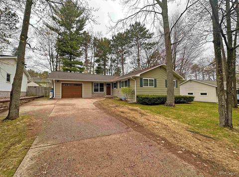1511 Birch, Marquette, MI 49855