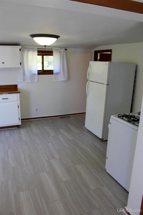 51675 Maple St, Hubbell, MI 49934 photo 7