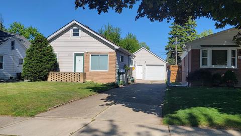 6050 Nightingale St, Dearborn Heights, MI 48127