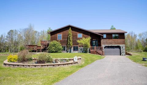 545 N Big Crk, Marquette, MI 49855