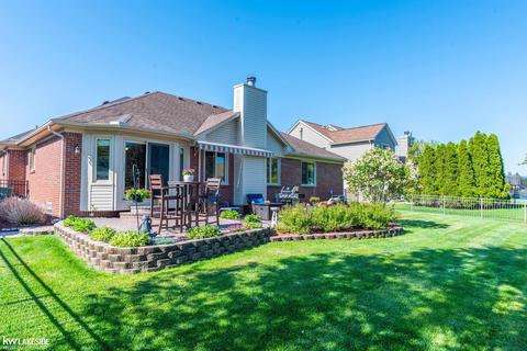 20063 Balmoral Dr, Macomb, MI 48044 photo 5