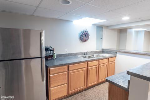 20063 Balmoral Dr, Macomb, MI 48044 photo 23