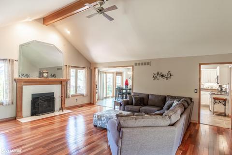 20063 Balmoral Dr, Macomb, MI 48044 photo 10
