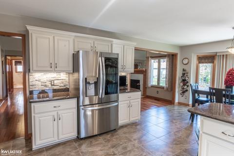 20063 Balmoral Dr, Macomb, MI 48044 photo 14