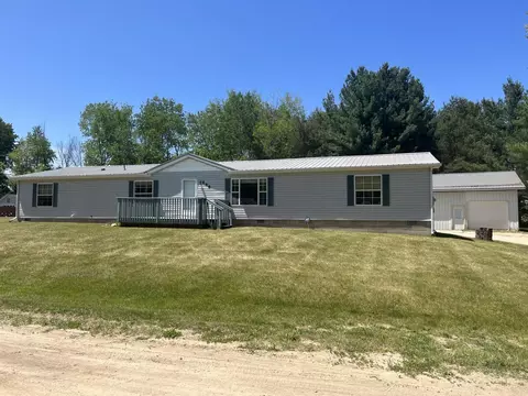646 George, Clare, MI 48617