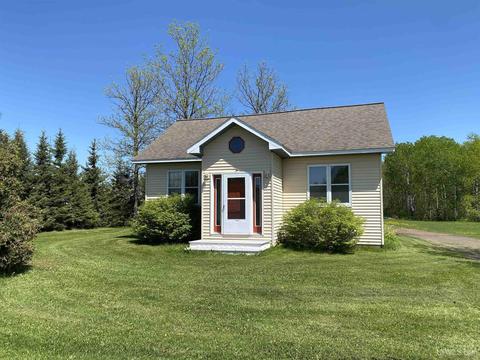 17850 Nordine Dr, Bergland, MI 49910