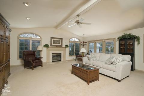 477 Bournemouth Cir, Grosse Pointe Farms, MI 48236 photo 11