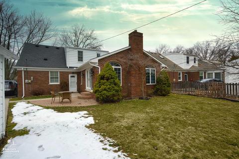 477 Bournemouth Cir, Grosse Pointe Farms, MI 48236 photo 33