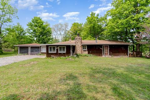 1492 Blakely, Beaverton, MI 48612