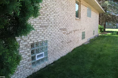 19698 Gloria, Macomb, MI 48044 photo 60
