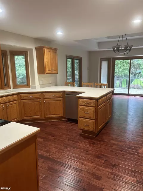 19698 Gloria, Macomb, MI 48044 photo 19