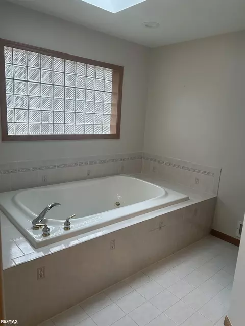 19698 Gloria, Macomb, MI 48044 photo 30