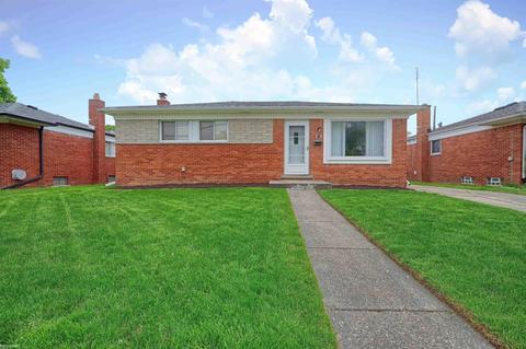 30136 Calahan, Roseville, MI 48066