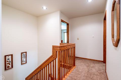 448 Mack, Leonard, MI 48367 photo 29