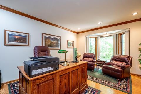 448 Mack, Leonard, MI 48367 photo 24