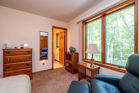 448 Mack, Leonard, MI 48367 photo 40