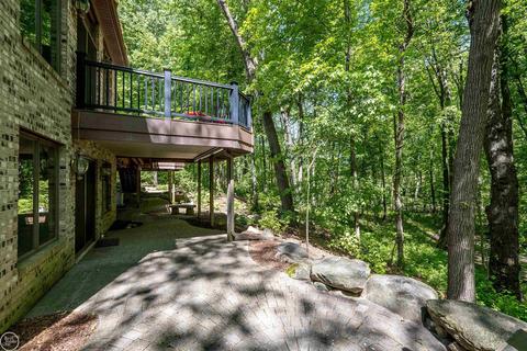 448 Mack, Leonard, MI 48367 photo 66