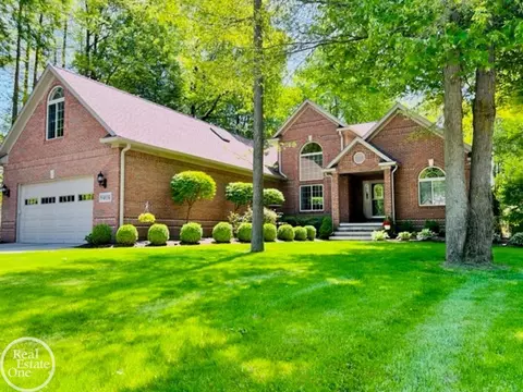 3401 Ancient, Port Huron, MI 48060