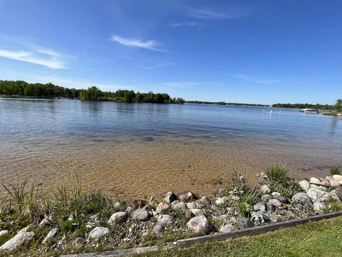 1760 Berkshire Dr, Gladwin, MI 48624 photo 4