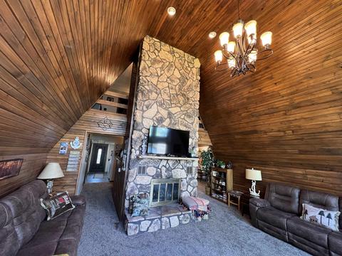 1760 Berkshire Dr, Gladwin, MI 48624 photo 31