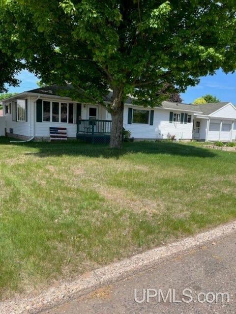1317 Wilson, Niagara, WI 54151