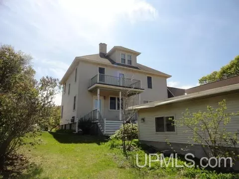 226 W Munising, Munising, MI 49862 photo 2
