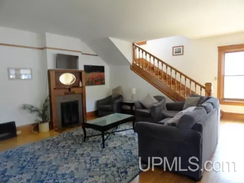 226 W Munising, Munising, MI 49862 photo 7