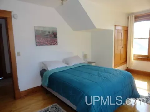 226 W Munising, Munising, MI 49862 photo 18