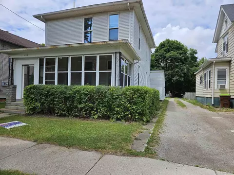 454 S Winter, Adrian, MI 49221