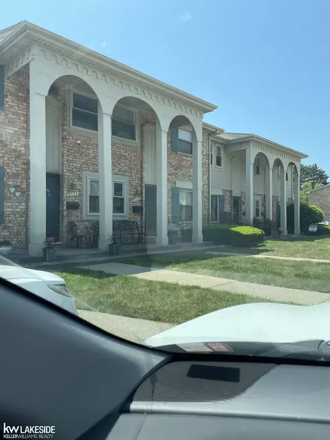 8123 Clay Ct, Sterling Heights, MI 48310