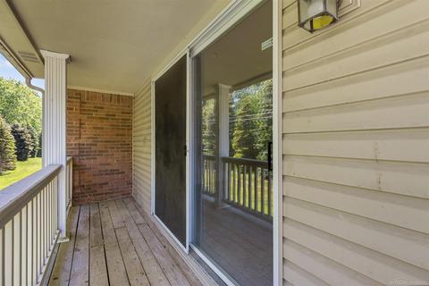 21019 Cooper Dr #33, Macomb, MI 48044 photo 22