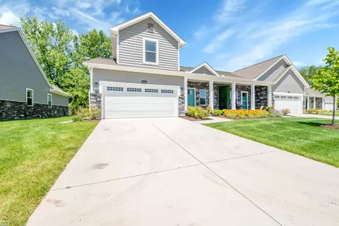 32955 Antrim UNIT 29 BUILDING 15, Chesterfield, MI 48047
