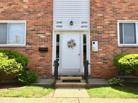 29594 Hoover #J, Warren, MI 48093