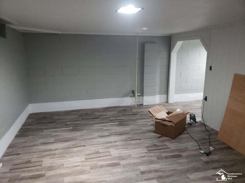 1209 Maple Ave, Monroe, MI 48162 photo 22